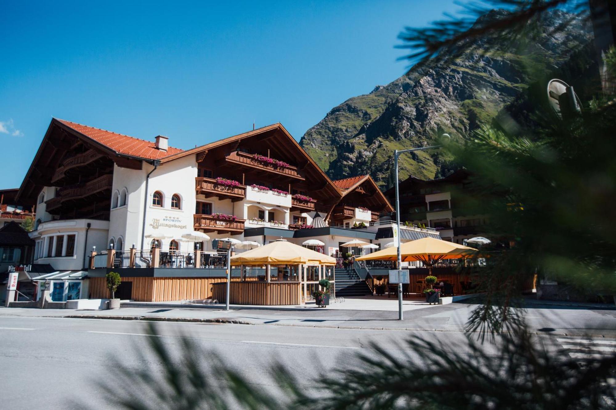 Hotel Mittagskogel Pitztal Sankt Leonhard im Pitztal Exterior foto