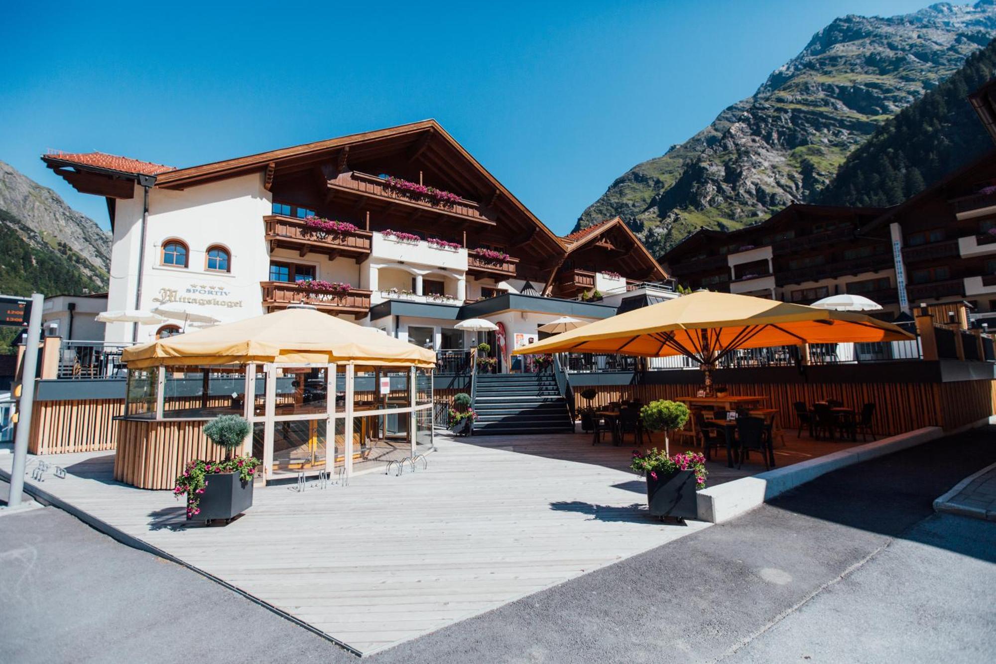 Hotel Mittagskogel Pitztal Sankt Leonhard im Pitztal Exterior foto
